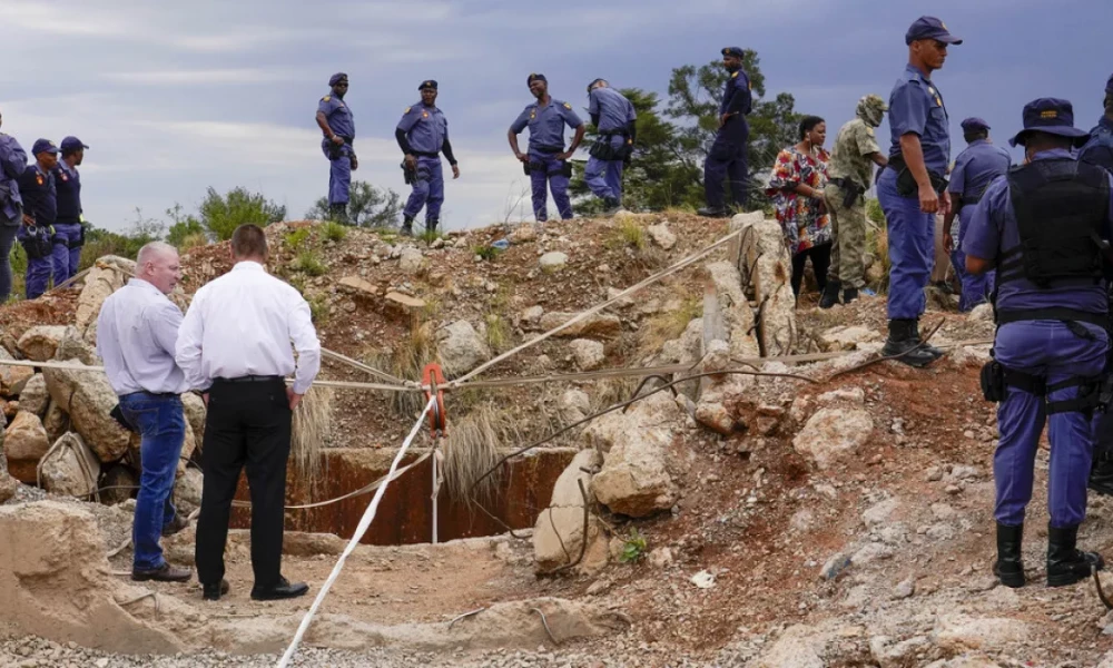 Εξήντα νεκροί σε παράνομο χρυσωρυχείο στη Νότια Αφρική - Απεγκλωβίστηκαν 106 επιζώντες